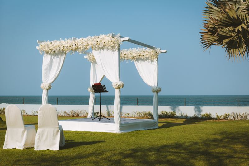 חופה על חוף הים - חתונה ייחודית ומהממת